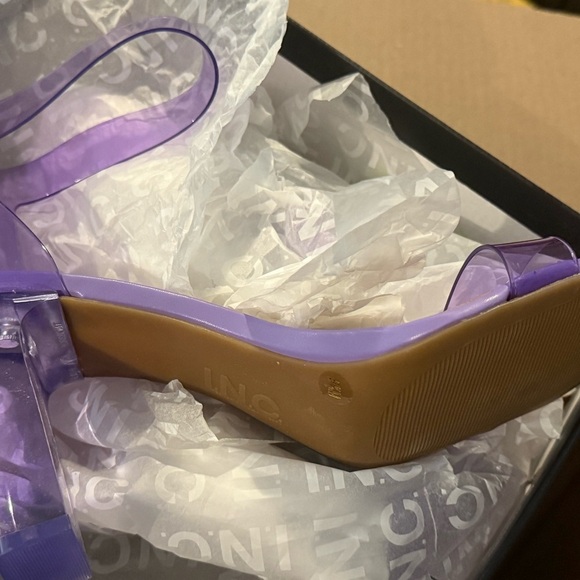 I.N.C. Ankle Strap High Heeled Pumps NIB Size 9.5 - Picture 7 of 10